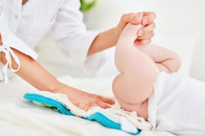 The benefits of cloth diapers vs disposables